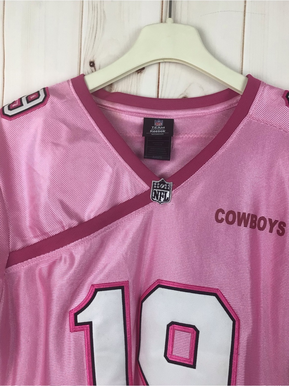 Reebok NFL Dallas Cowboys Miles Austin #19 pink women's jersey Size XL - Picture 3 of 7
